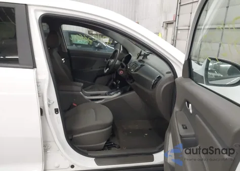 2013 Kia Sportage Lx z USA, uszkodzony, nr VIN KNDPBCA24D7364526